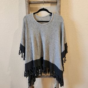 Pia Rossini Women's Grey and Black Poncho Sweatshirt